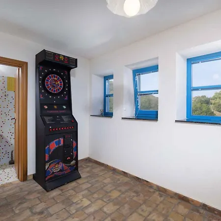 Holiday home In 33081 Supetarska Draga