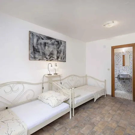 In 33081 Holiday home *