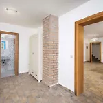 In 33081 *