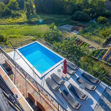 Holiday home In 33081 Supetarska Draga